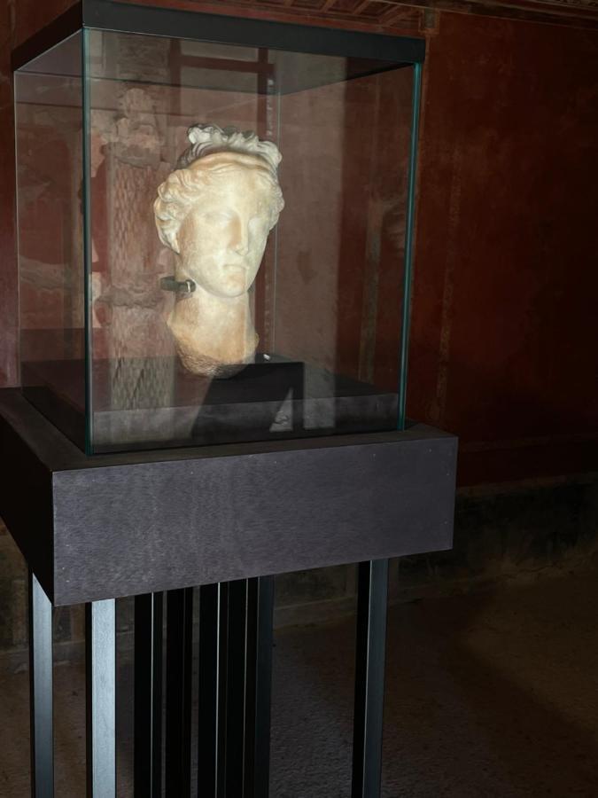 La Corte Di Poppea Torre Annunziata Bagian luar foto