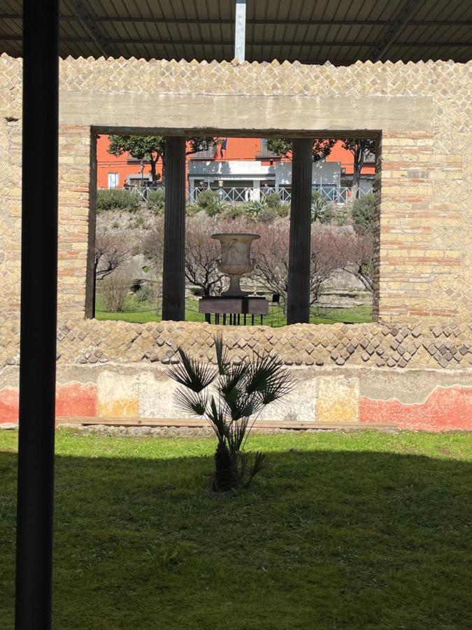 La Corte Di Poppea Torre Annunziata Bagian luar foto